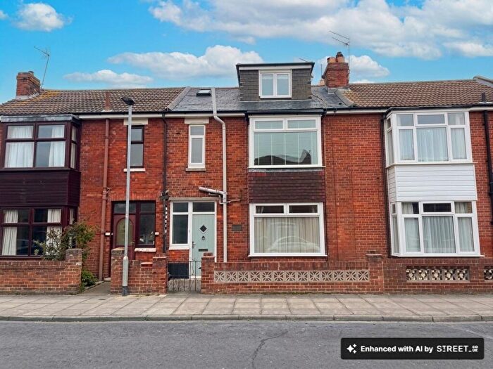 4 Bedroom Terraced House For Sale In Stride Avenue, Portsmouth, PO3