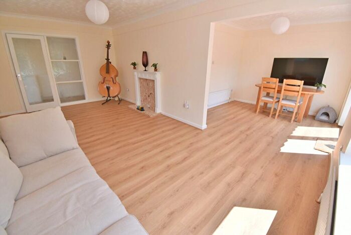 2 Bedroom Detached Bungalow For Sale In Wheelers Lane, Bournemouth, BH11