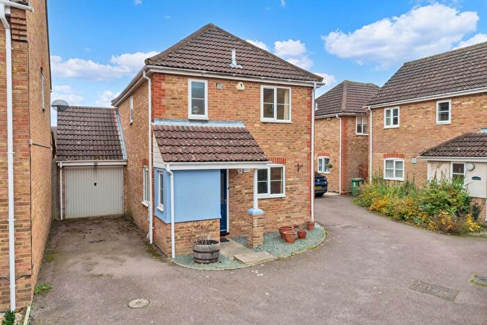 3 Bedroom Detached House For Sale In Brookside, Orwell, SG8