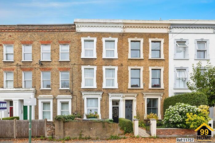 2 Bedroom Maisonette To Rent In Kent House Road, London, SE26