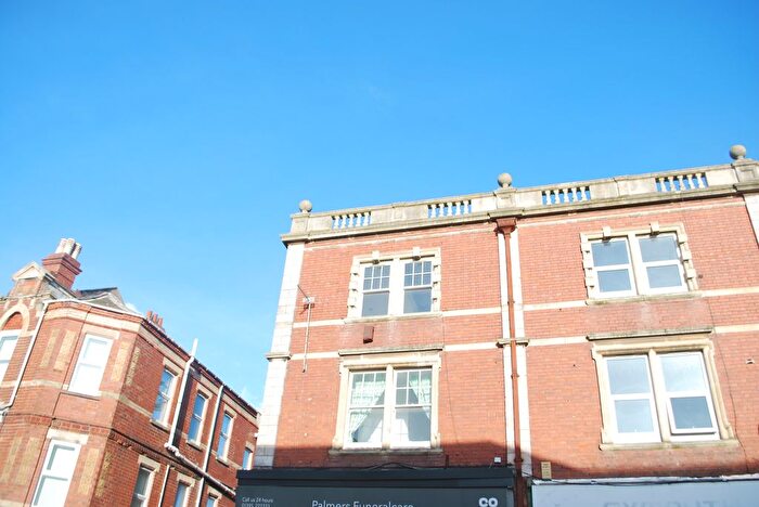 1 Bedroom Flat To Rent In Rolle Street, Exmouth, EX8