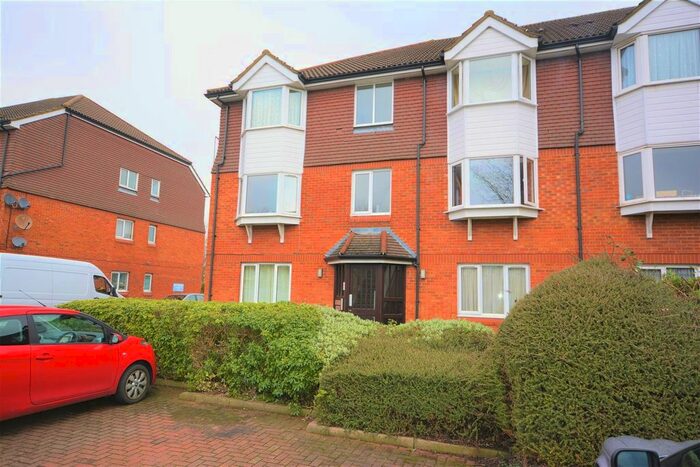 2 Bedroom Flat To Rent In Church Road, Mitcham, CR4