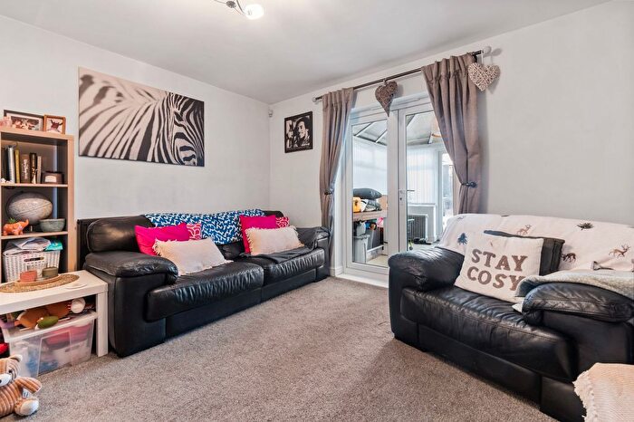 2 Bedroom Semi-Detached House For Sale In Cooper Avenue, Newton-Le-Willows, WA12