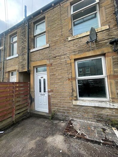 2 Bedroom Terraced House To Rent In Scholes Road, Huddersfield, HD2