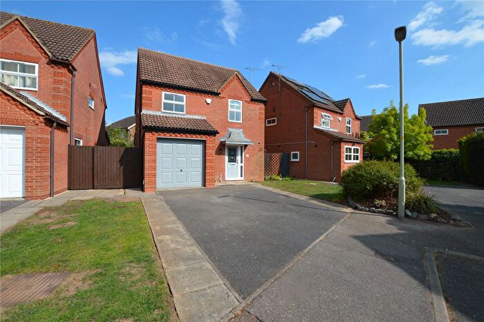 3 Bedroom Detached House To Rent In Snowdrop Close, Bishop's Stortford, Hertfordshire, CM23