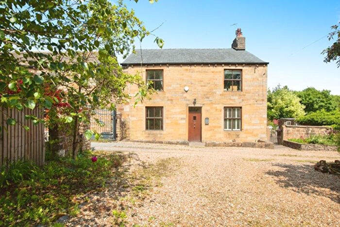 4 Bedroom Detached House For Sale In Greenhead Lane, Reedley, Lancashire, BB12