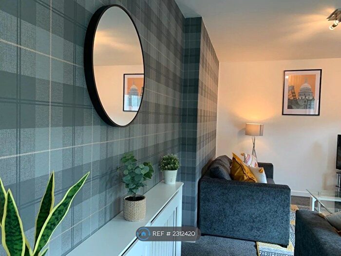2 Bedroom Flat To Rent In Cambuslang, Cambuslang, Glasgow, G72