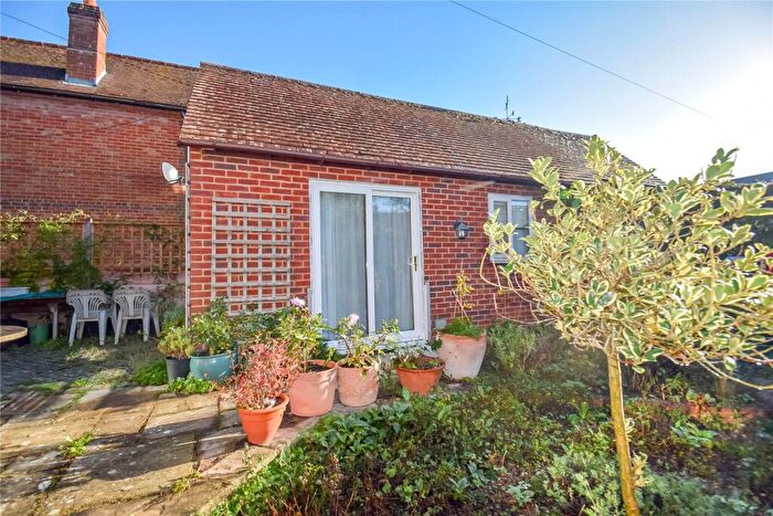 Studio To Rent In Back Lane, Great Bedwyn, Marlborough, Wiltshire, SN8