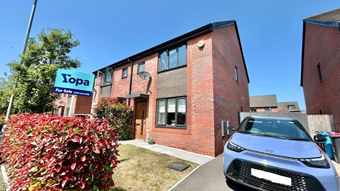 3 Bedroom Semi-Detached House For Sale In Levens Street, Salford, M6