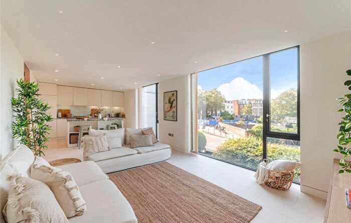 1 Bedroom Apartment To Rent In Latitude House, Oval Road, London, NW1