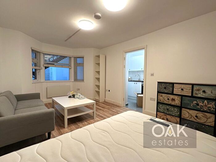 Studio To Rent In Colworth Road, London, E11