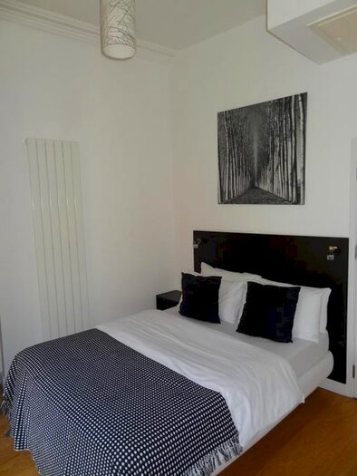 Studio To Rent In Cartwright Gardens, Bloomsbury, London, WC1H