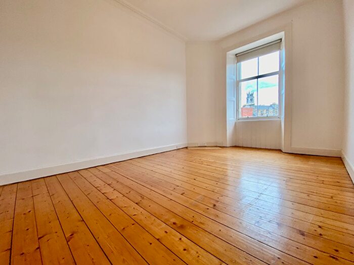 1 Bedroom Flat To Rent In Hamilton Place, Stockbridge, Edinburgh, EH3