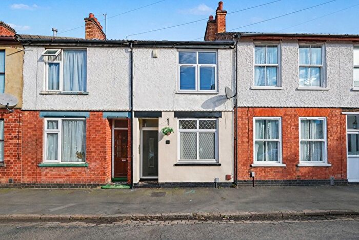 2 Bedroom Terraced House For Sale In Frederick Street, Rugby, CV21