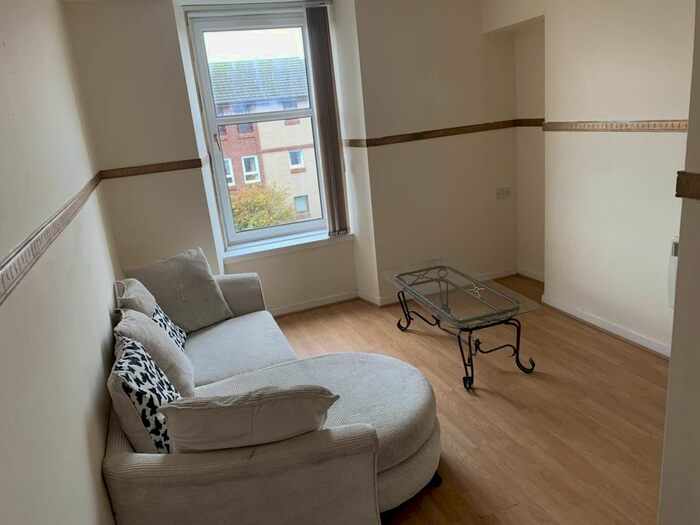 1 Bedroom Flat To Rent In Tannadice Street, Dundee, DD3