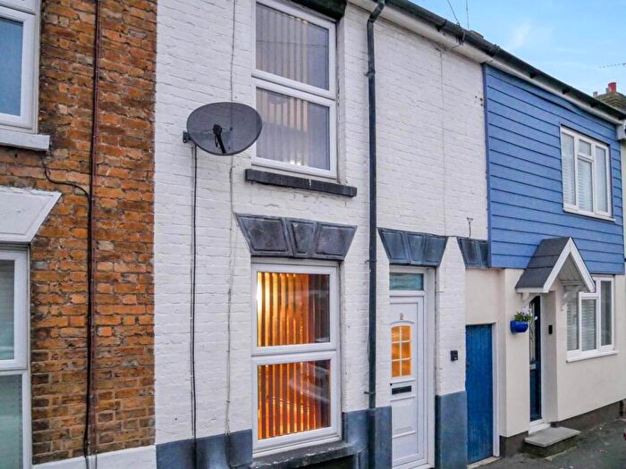 2 Bedroom House To Rent In Unity Street, Sittingbourne, Kent, ME10