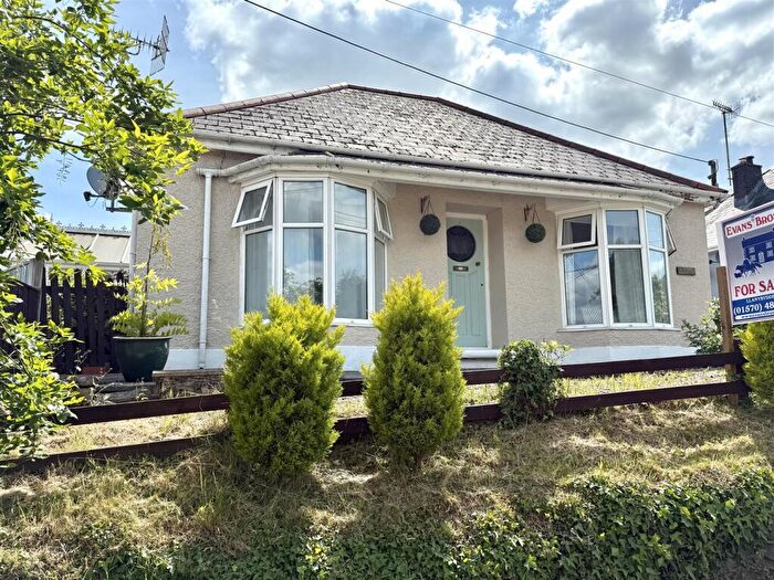 3 Bedroom Detached Bungalow For Sale In Rhydcymerau Road, Llanybydder, SA40