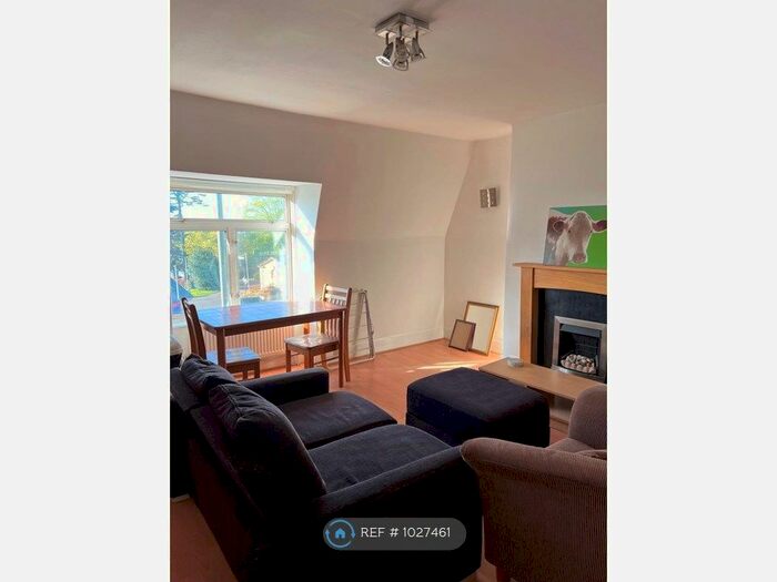 1 Bedroom Flat To Rent In Friern Barnet Road, London, N11