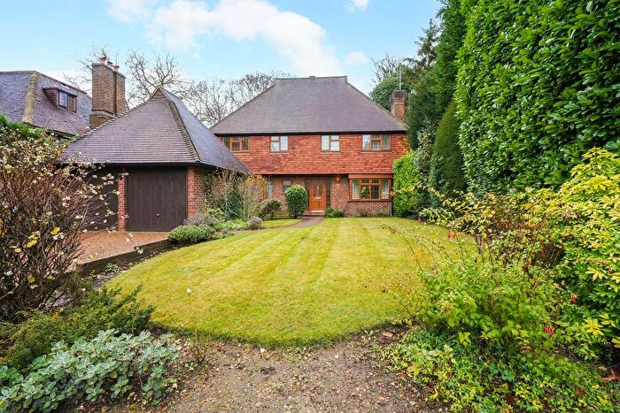 5 Bedroom Detached House To Rent In Clive Road, Esher, KT10