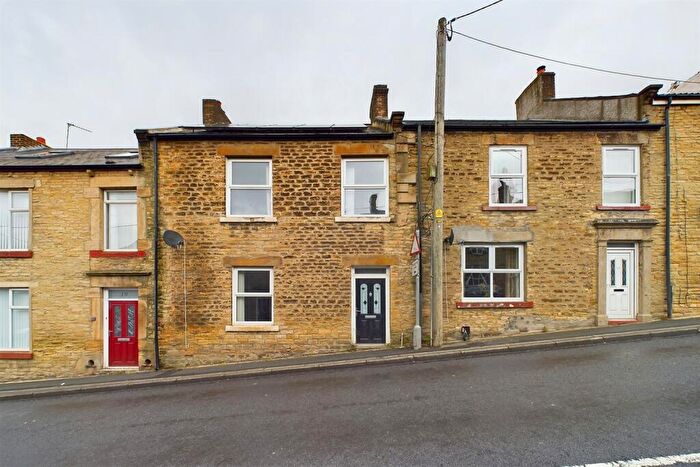 5 Bedroom Terraced House To Rent In Park Road, Consett, DH8