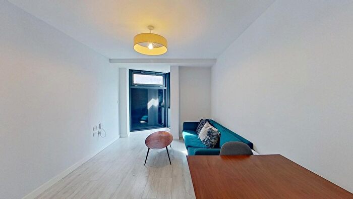 1 Bedroom Flat To Rent In Atkinson Street, Leeds, LS10