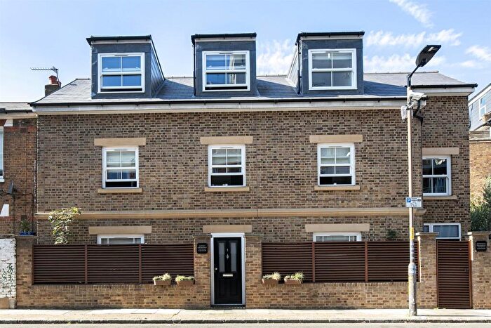 2 Bedroom Apartment For Sale In Burchell Road, Peckham, SE15