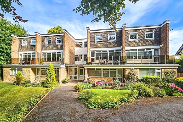 3 Bedroom Flat To Rent In Rutland Drive, Harrogate, HG1