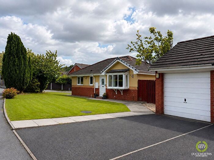 2 Bedroom Semi Detached Bungalow For Sale In Sutton Crescent, Huncoat, BB5