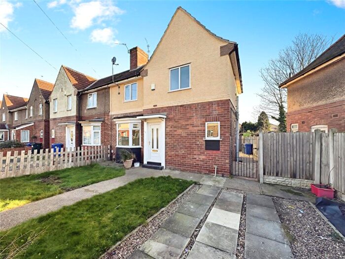 3 Bedroom Semi Detached House To Rent In Warwick Road, Doncaster, South Yorkshire, DN2