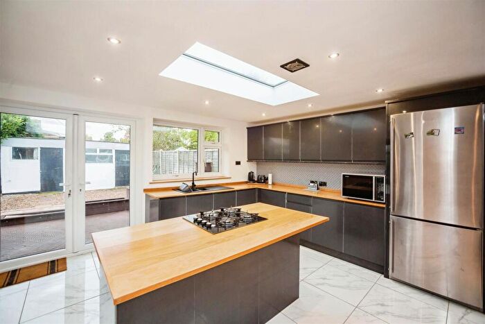 3 Bedroom Semi-Detached Bungalow For Sale In Warden View Gardens, Leysdown-On-Sea, ME12