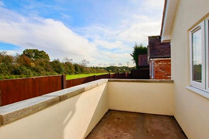 1 Bedroom Bungalow To Rent In Windmill Lane, Balsall Common, Coventry, CV7