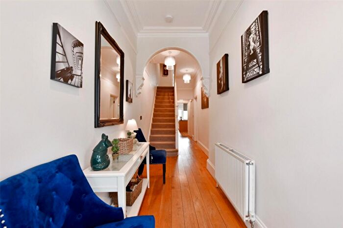 6 Bedroom Semi-Detached House To Rent In St. Leonards Road, Windsor, Berkshire, SL4