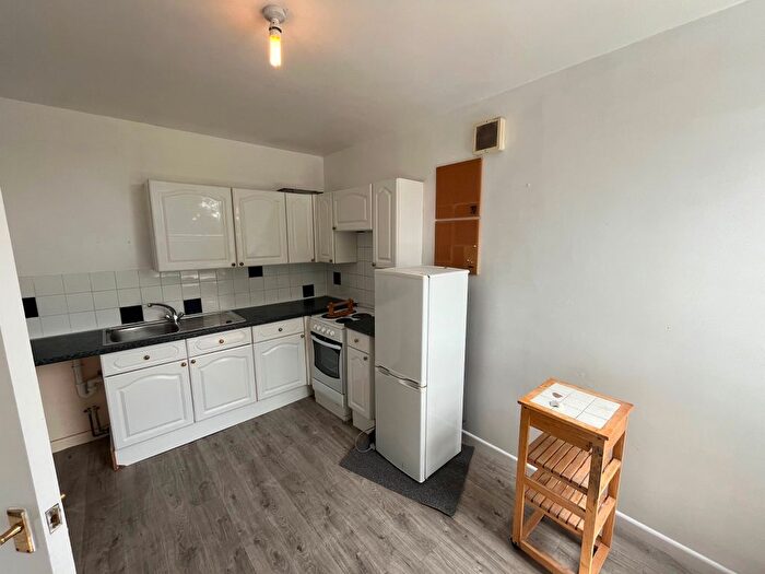 Studio To Rent In Landguard Road, Southampton, SO15