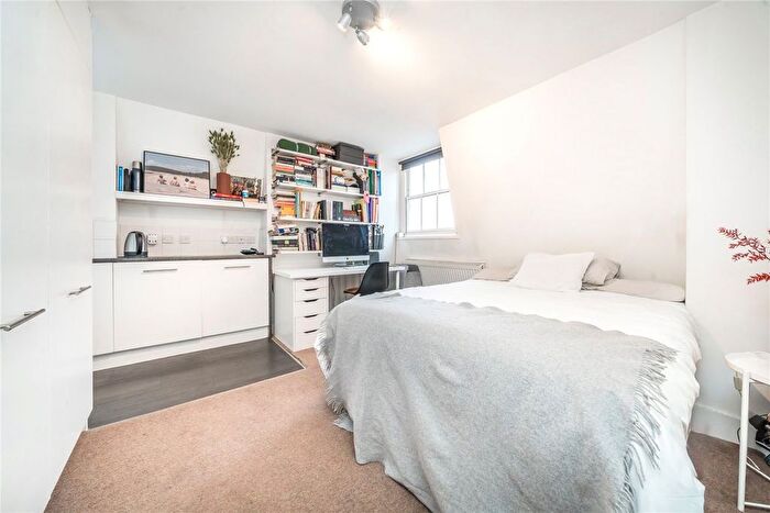 Studio To Rent In Gloucester Street, Pimlico, SW1V