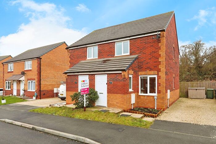 2 Bedroom Semi Detached House For Sale In Fox Street, Creswell, Worksop, S80