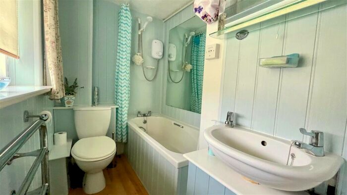 2 Bedroom Semi-Detached House For Sale In The Street, Occold, Eye, IP23