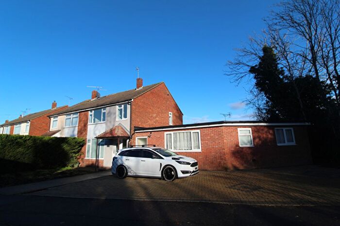 4 Bedroom Terraced House To Rent In Wilmington Way, Gillingham, Kent, ME8