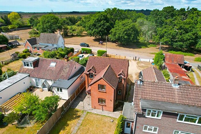 3 Bedroom Detached House For Sale In Furzey Lane, Beaulieu, Hampshire, SO42