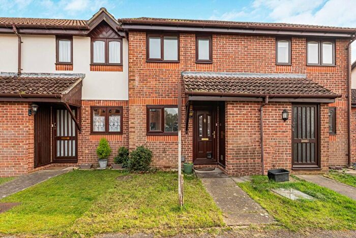 2 Bedroom Terraced House For Sale In Belverdere Place, Petersfield, Hampshire, GU32