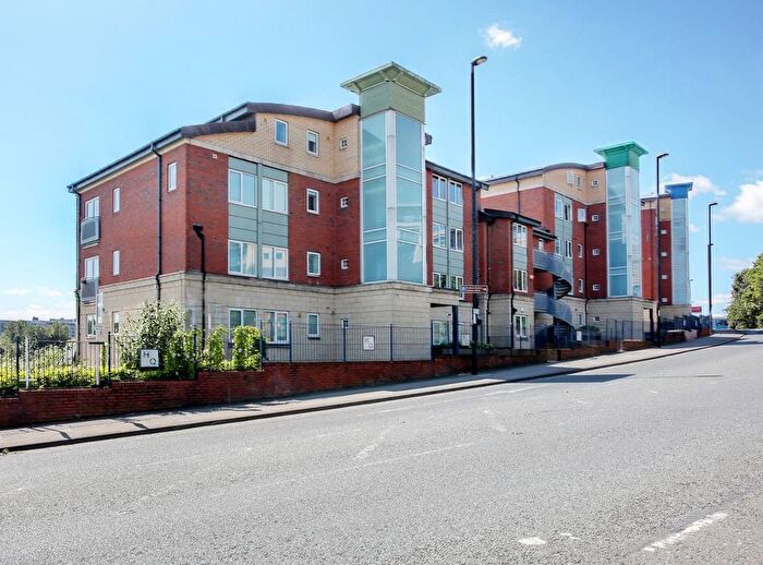 2 Bedroom Flat To Rent In High Quay, Tyne Street, Newcastle Upon Tyne, NE1