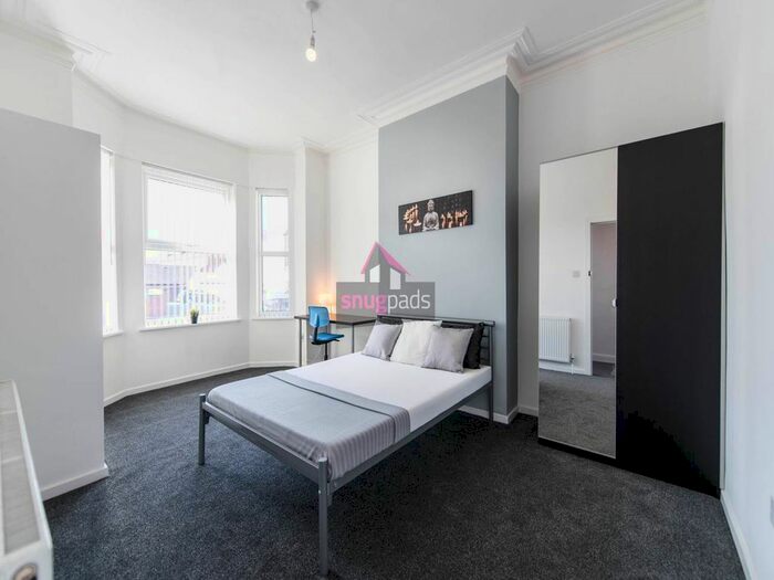 6 Bedroom Property To Rent In Langworthy Road, Salford, M6