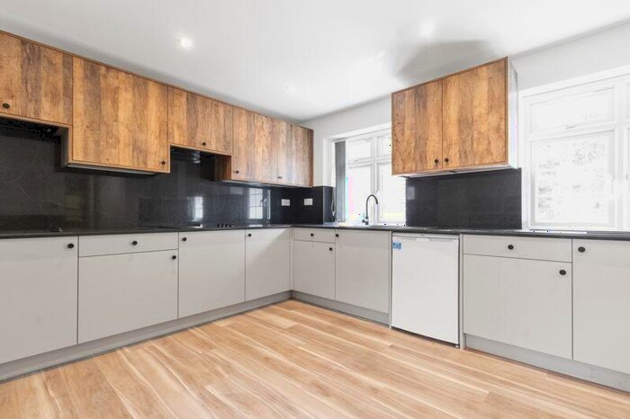 Property To Rent In Hanmer Road, Next To St Thomas Church, Milton Keynes, MK6