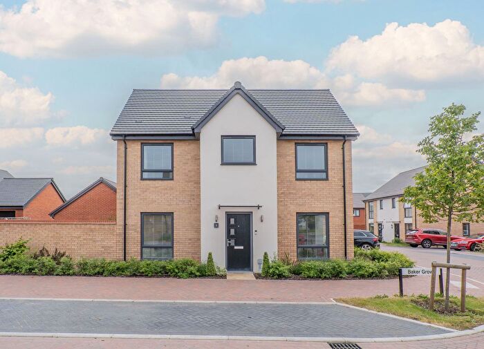 3 Bedroom Detached House For Sale In Baker Grove, Glebe Farm, Milton Keynes, MK17