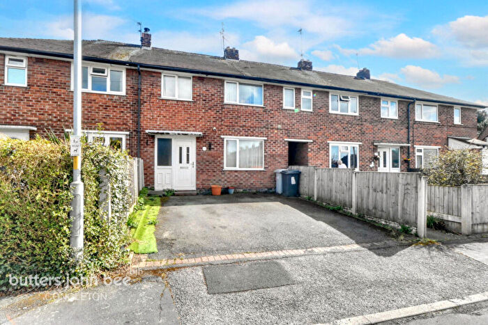 3 Bedroom Town House For Sale In Clayton Avenue, Congleton, CW12