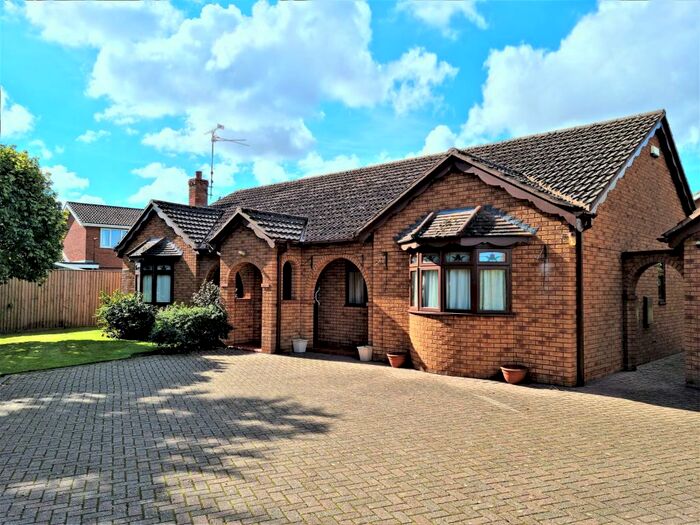 4 Bedroom Detached Bungalow To Rent In Leverington Road, Wisbech, PE13