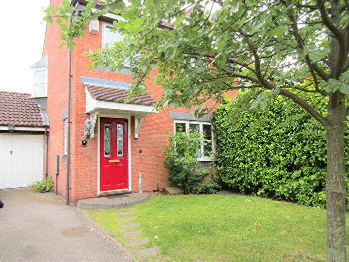 3 Bedroom Detached House To Rent In Marshbrook Road, Birmingham, B24
