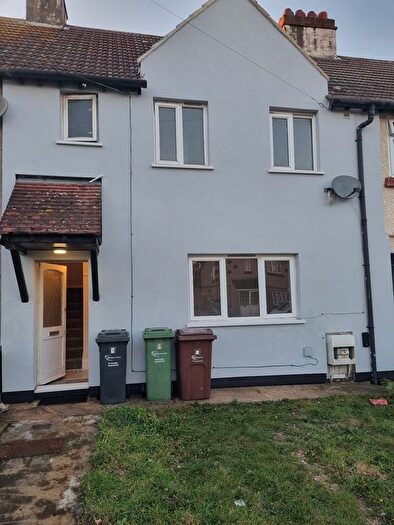 1 Bedroom Flat To Rent In Kenton Avenue, Harrow, HA1