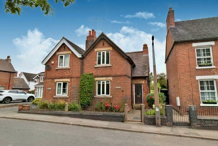 3 Bedroom Semi-Detached House For Sale In Main Street, Newton Solney, Burton-Upon-Trent, DE15
