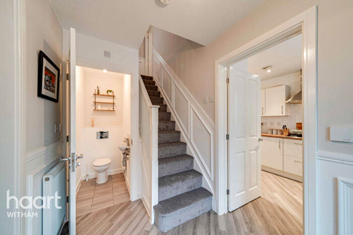 3 Bedroom Detached House For Sale In Flemming Way, Witham, CM8