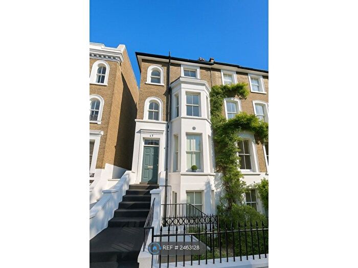 2 Bedroom Flat To Rent In Aldridge Road Villas, London, W11